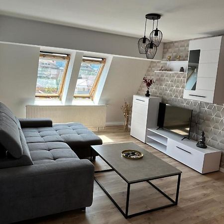 Apartament Floresti Lejlighed Eksteriør billede